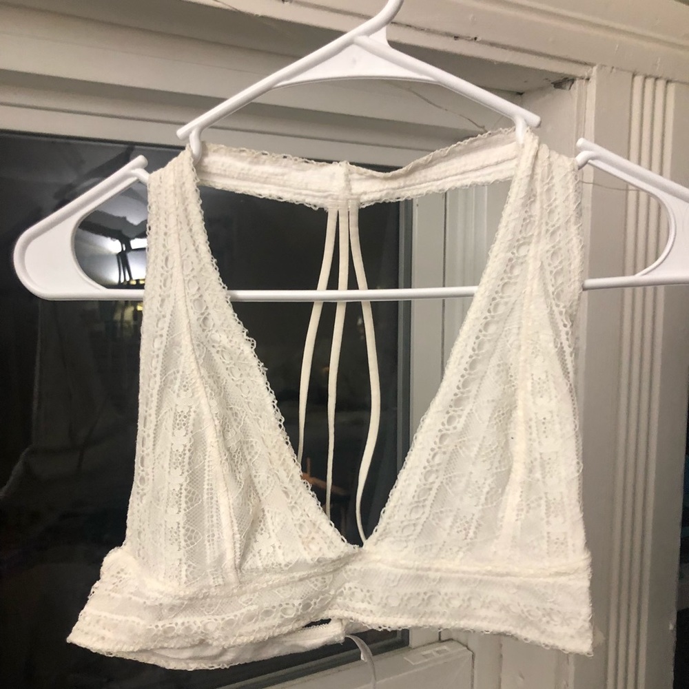 BRALETTE with lace detail and straps